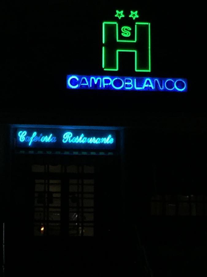 Hotel Campoblanco Torralba de Calatrava ภายนอก รูปภาพ